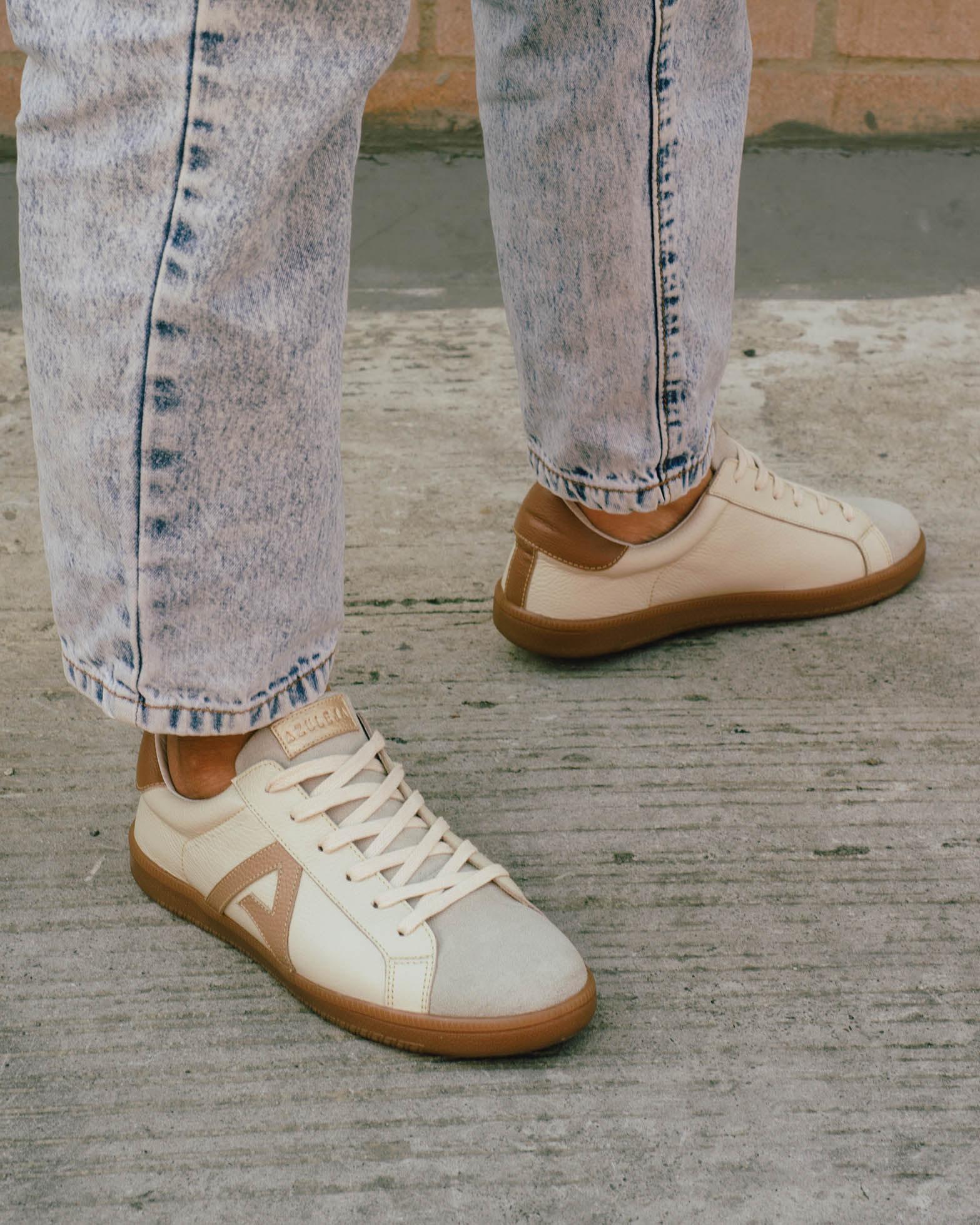 Iconic retro vanilla azuleja